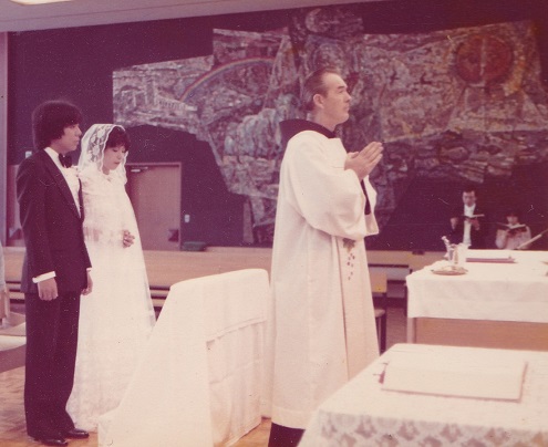 写真　1979年10月22日の結婚式の模様